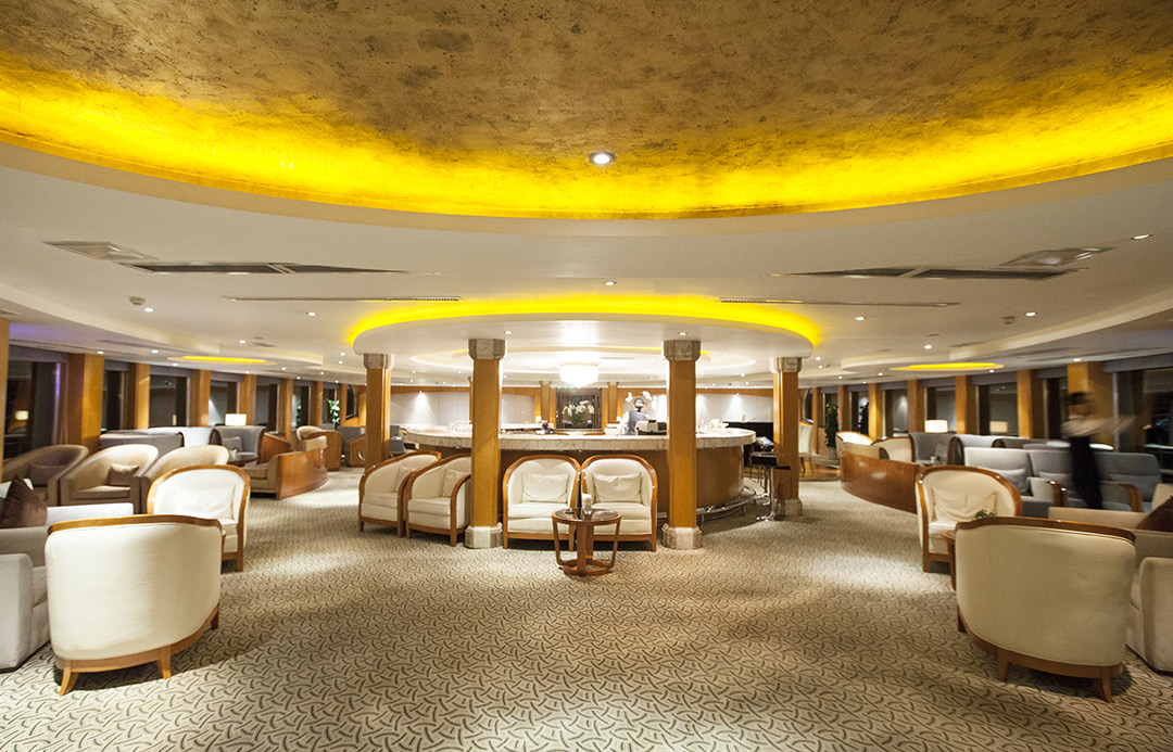 Sanctuary Yangzi Explorer Explorer Bar.jpg
